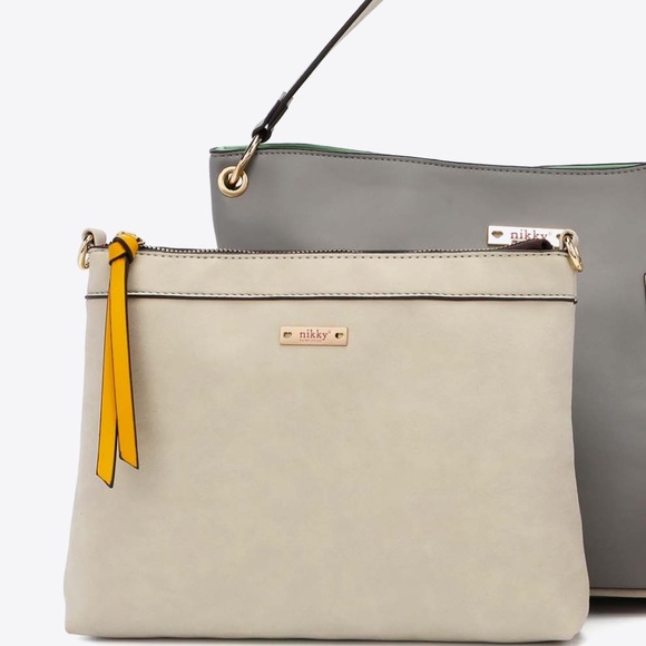 Nicole Lee USA Sweetheart Handbag Set - Picture 3 of 11